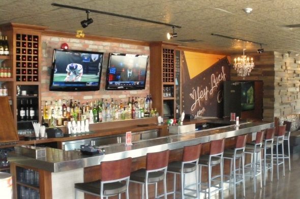 Restaurants of Entertainment District Roll Out Red Carpet For 2014 Festival Street at the Toronto International Film Festival