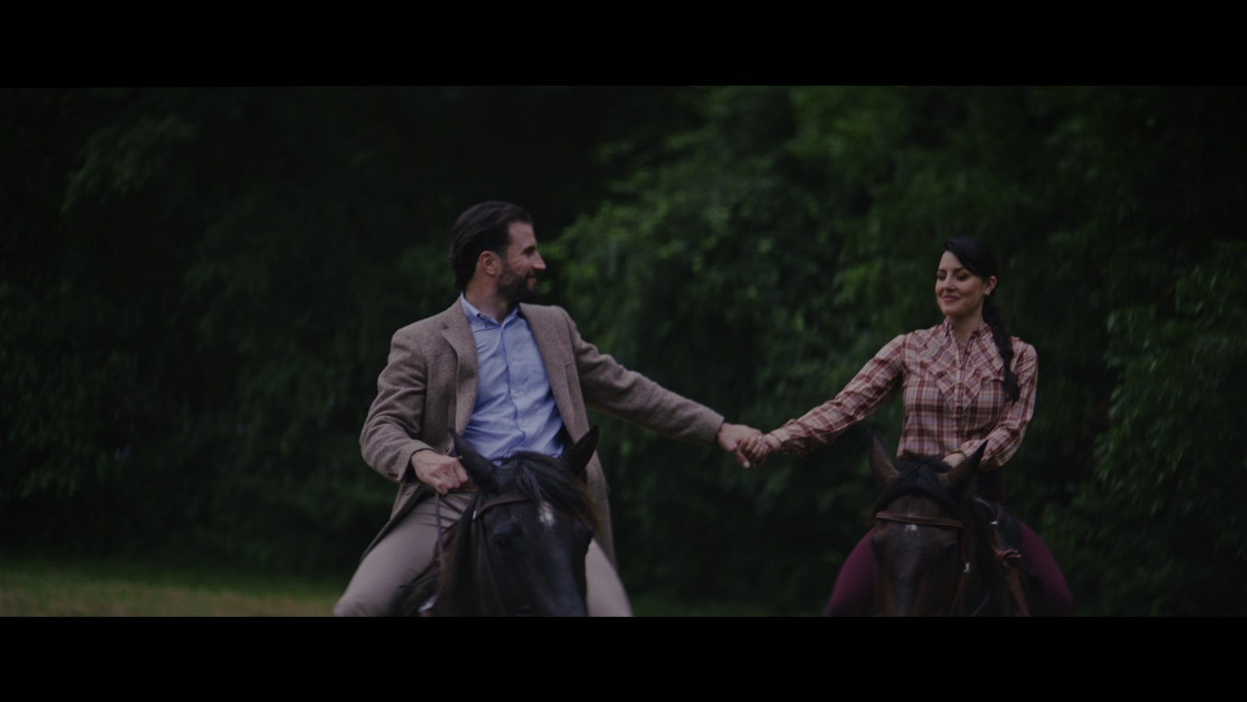 Sam Hunt Celebrates Family and Simple Joys in New “Country House” Music Video